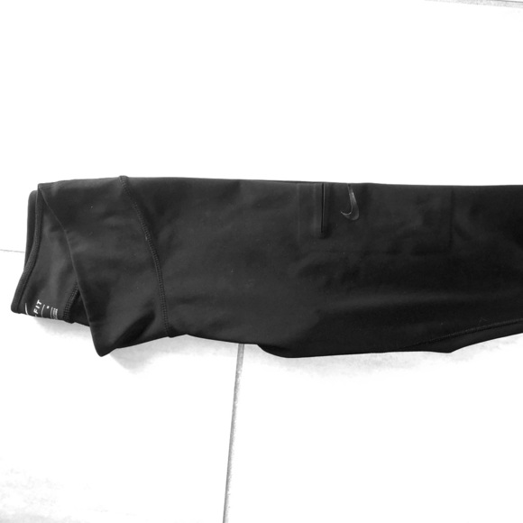 Nike dry fit leggings - Picture 3 of 5